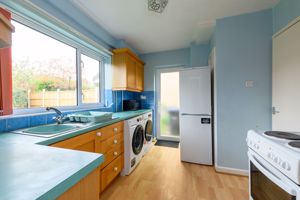 Kitchen- click for photo gallery